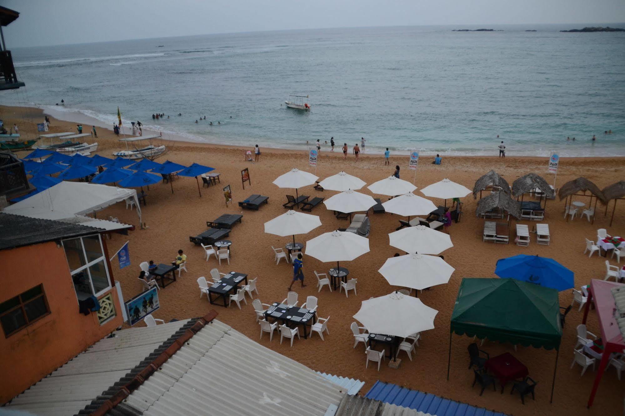 Surfcity Guesthouse Unawatuna Εξωτερικό φωτογραφία