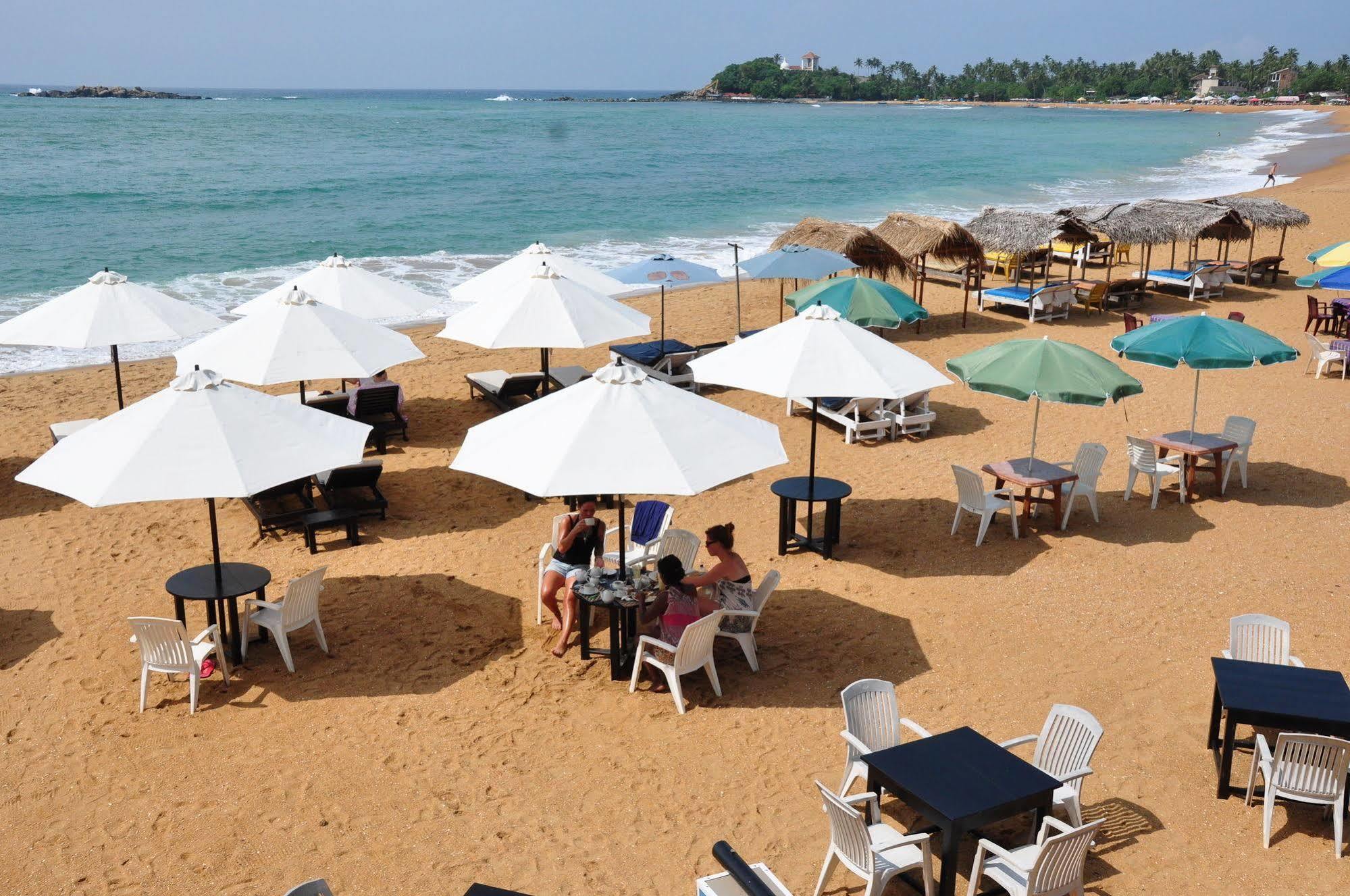 Surfcity Guesthouse Unawatuna Εξωτερικό φωτογραφία